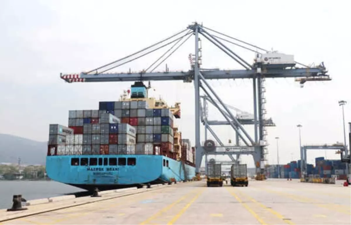 Parmaklarının Ucunda 'Dünyanın Yükü'nü Taşıyorlar