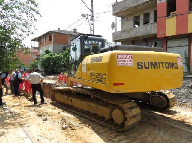 Çekmeköy'de Atık Su Kanalı Çalışmasında Göçük: 1 İşçi Öldü