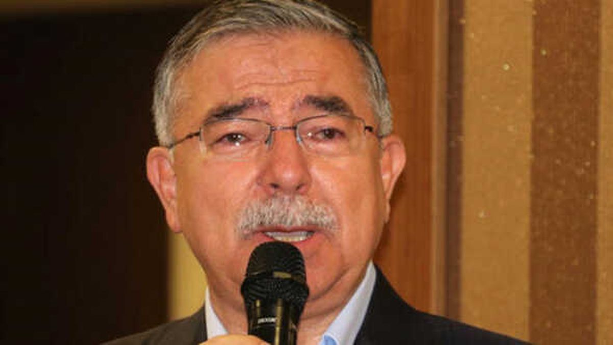 İsmet Yılmaz, Iğdırlı Onbaşı Hasan'ın Hikayesini Anlatırken Gözyaşlarına Boğuldu