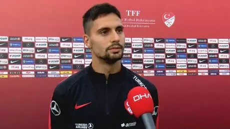 Milli Futbolcu Tarkan Serbest: