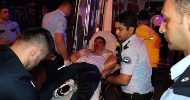 Önce Arkadaşını Bıçakladı, Ardından Gözaltına Alınmamak için Kendini Kesti