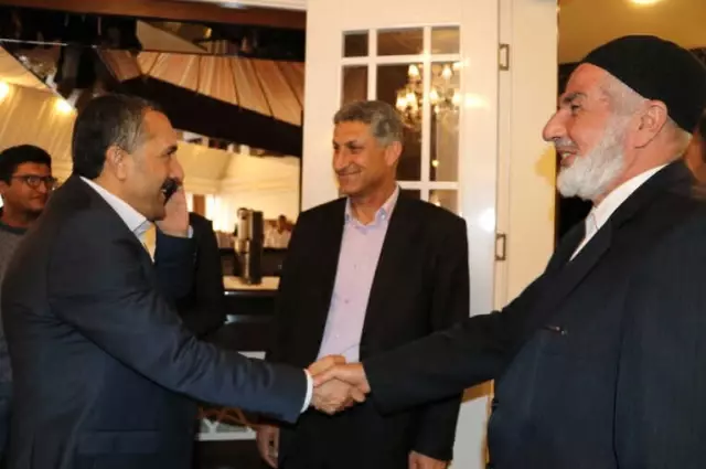 Arvas Ailesi İftarda Bir Araya Geldi Arvas Ailesi İftarda Bir Araya Geldi