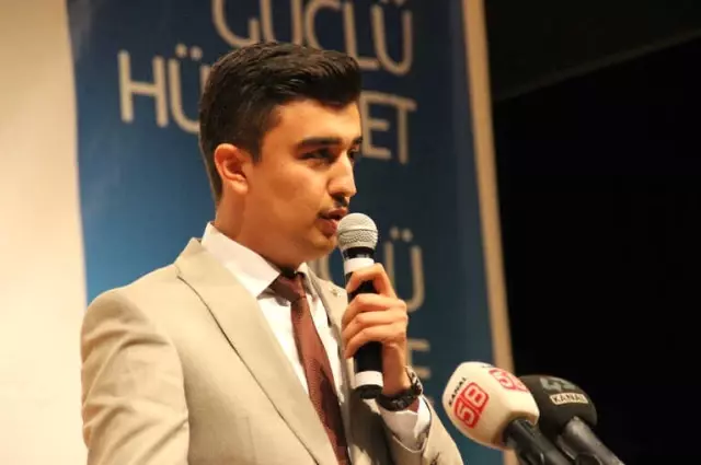 Kütahya AK Parti Milletvekili Adaylarını Tanıttı Kütahya AK Parti Milletvekili Adaylarını Tanıttı