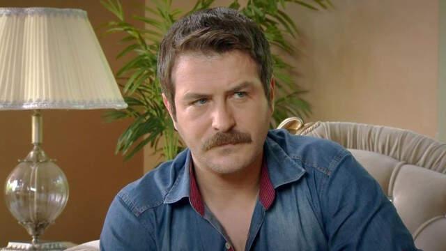 Yakın Arkadaşı Arda Öziri'nin Ölüm Haberi Alan Engin Altan Düzyatan Yıkıldı