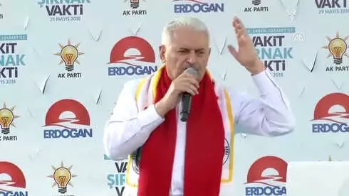 Başbakan Yıldırım: 'Güvenlik Korucusu Kardeşlerimin Maaşlarını İyileştiriyoruz' Başbakan Yıldırım: 'Güvenlik Korucusu Kardeşlerimin Maaşlarını İyileştiriyoruz'