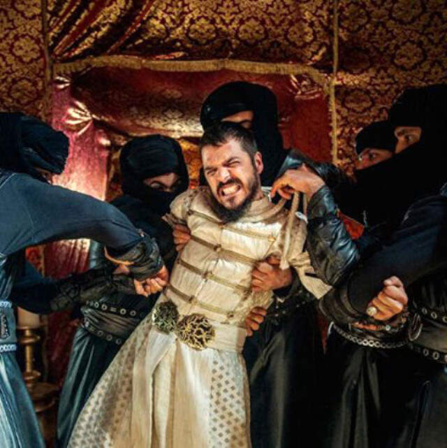 Fetih Tanıtım Filminde Dikkat Çeken Müzik Detayı: Zahid Bizi Tan Eyleme