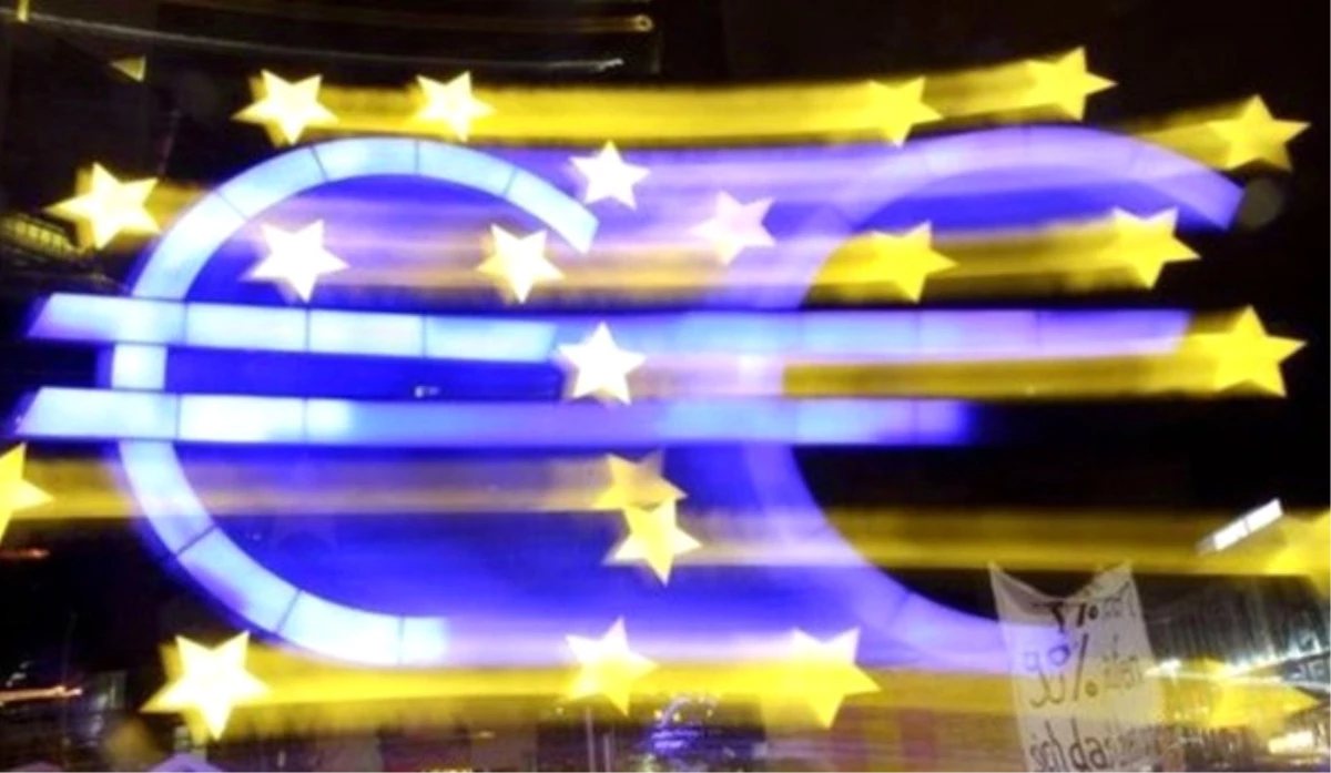 Euro Bölgesi'nde Ekonomik Güven Azalmaya Devam Ediyor Ekonomi