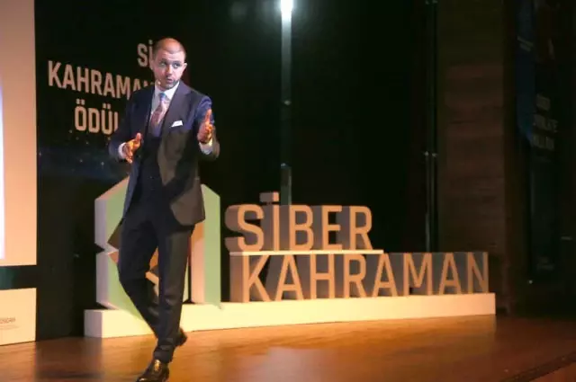 Genç Siber Kahramanlar Ödüllendirildi