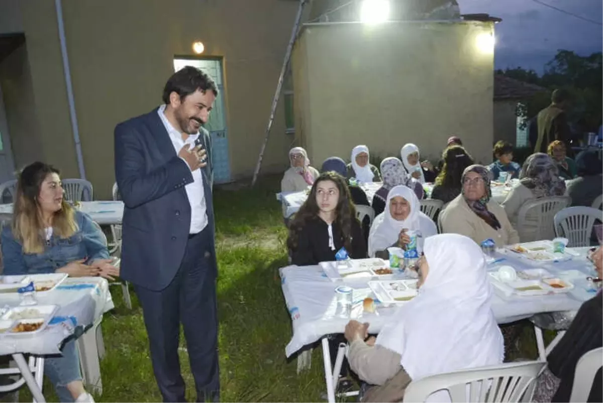 Seyitgazi'de İftar Coşkusu Devam Ediyor