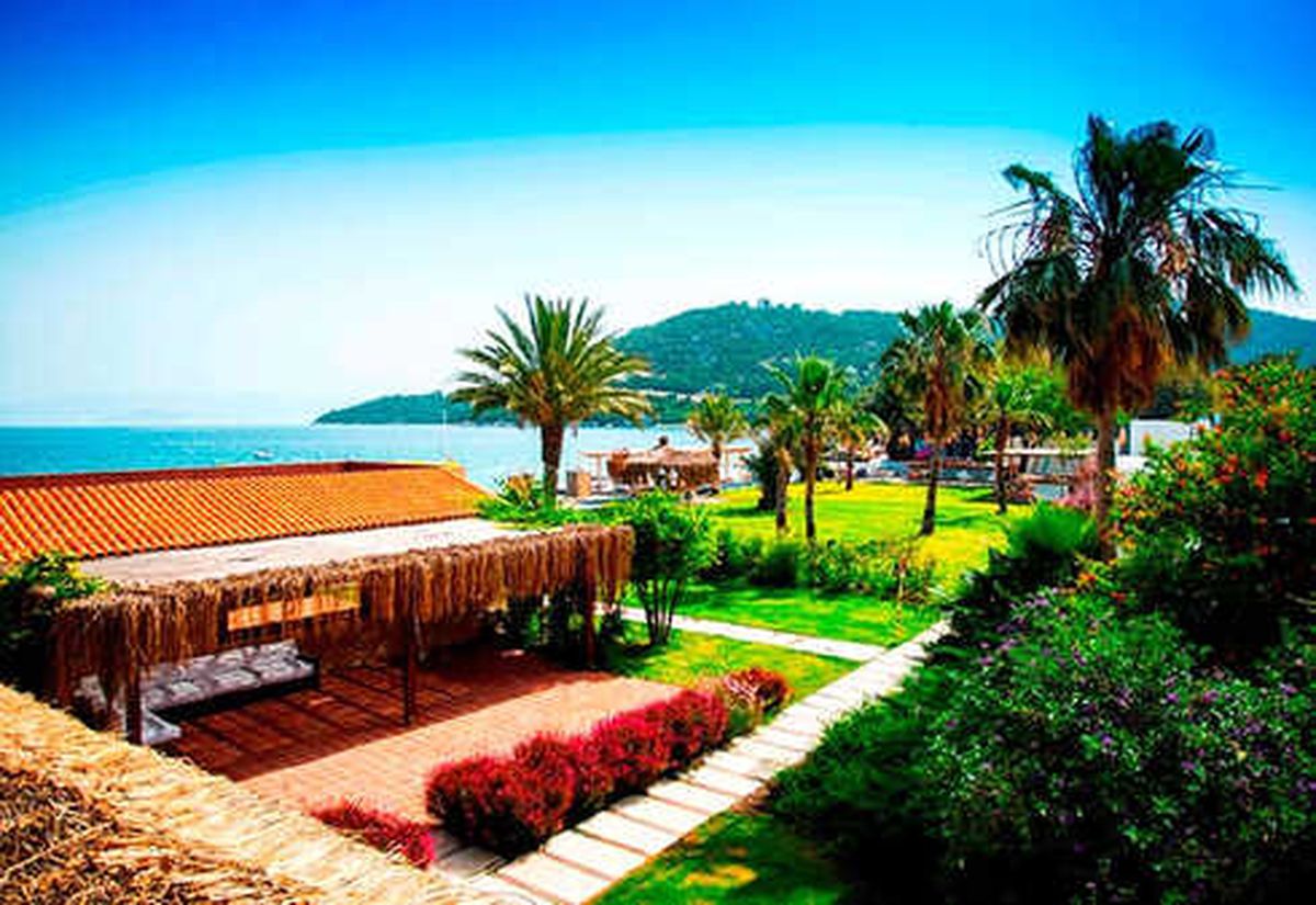 Tatilde İyi Yemek ve Müzik Tercih Edenlerin Adresi: Flamm Bodrum