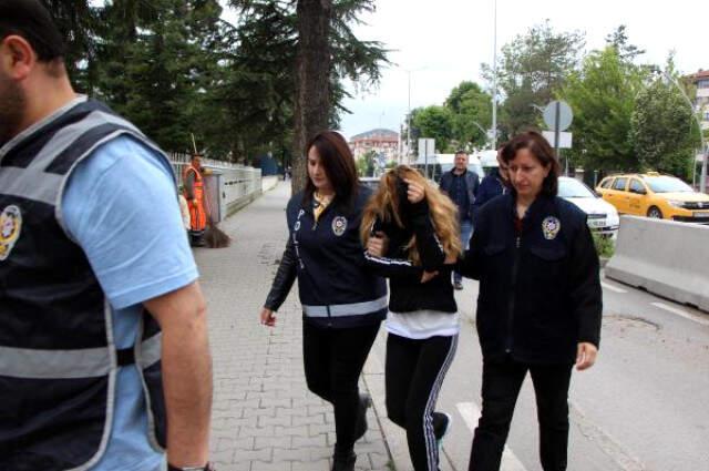 100 Suçtan Aranan Şüphelinin Sevgilisi: Tek Suçum Sevmek (2)