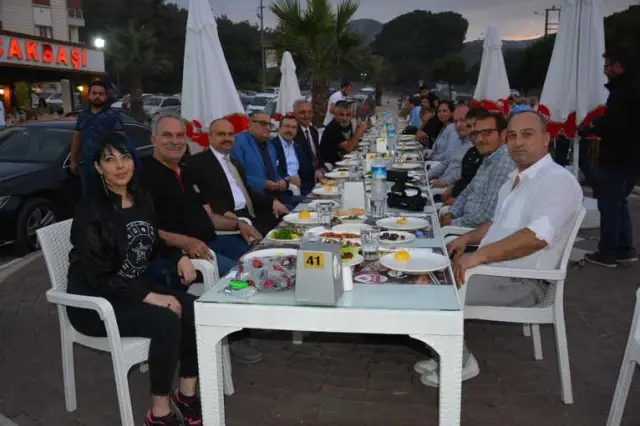 AK Parti'li Aydemir Basınla Buluştu