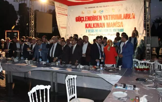 Bakan Eroğlu'nun Katıldığı Törende Yağmur Sürprizi