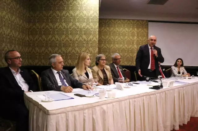 CHP Sakarya'nın Milletvekili Adaylarının Tanıtım Toplantısı Gerçekleştirildi CHP Sakarya'nın Milletvekili Adaylarının Tanıtım Toplantısı Gerçekleştirildi