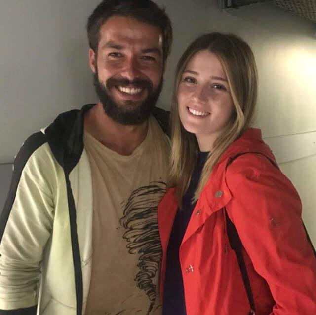 Kazandığı Ödülle Başrol Oynadığı Filmi İzleyen Hilmi Cem'in Duygusal Anları