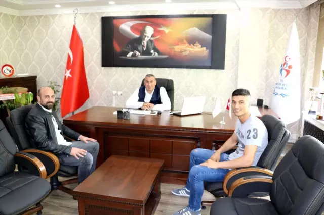 Şiran, Milli Boksör Malkan'ı Kabul Etti Şiran, Milli Boksör Malkan'ı Kabul Etti