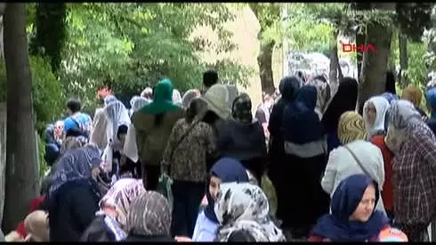 Lgs Öncesi Zuhuratbaba ve Eyüp Sultan'a Koştular Lgs Öncesi Zuhuratbaba ve Eyüp Sultan'a Koştular
