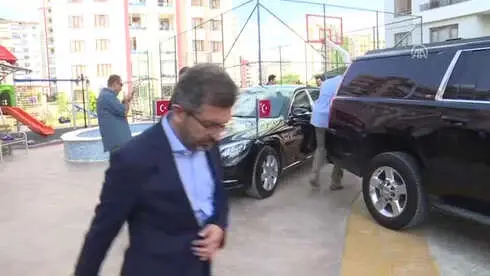 Cumhurbaşkanı Erdoğan'dan Hasta Ziyareti (2) Cumhurbaşkanı Erdoğan'dan Hasta Ziyareti (2)