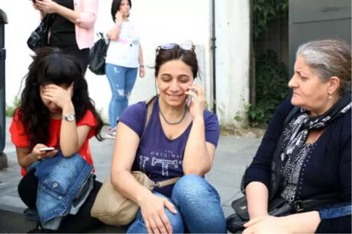 Ek Fotoğrafla Geniş Haber) İstanbul'da Lgs Heyecanı