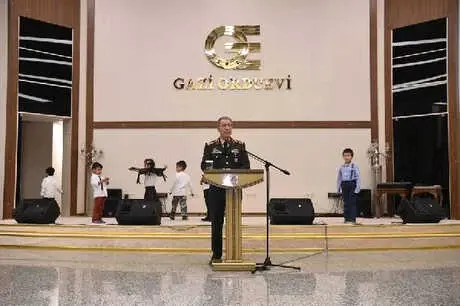 Genelkurmay Başkanı Akar ve Eşinden Gazi Ve Yakınlarına İftar