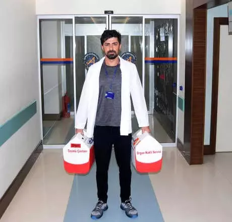 1 Haftada 15 Hastayı Organ Nakliyle Hayata Bağladılar 1 Haftada 15 Hastayı Organ Nakliyle Hayata Bağladılar