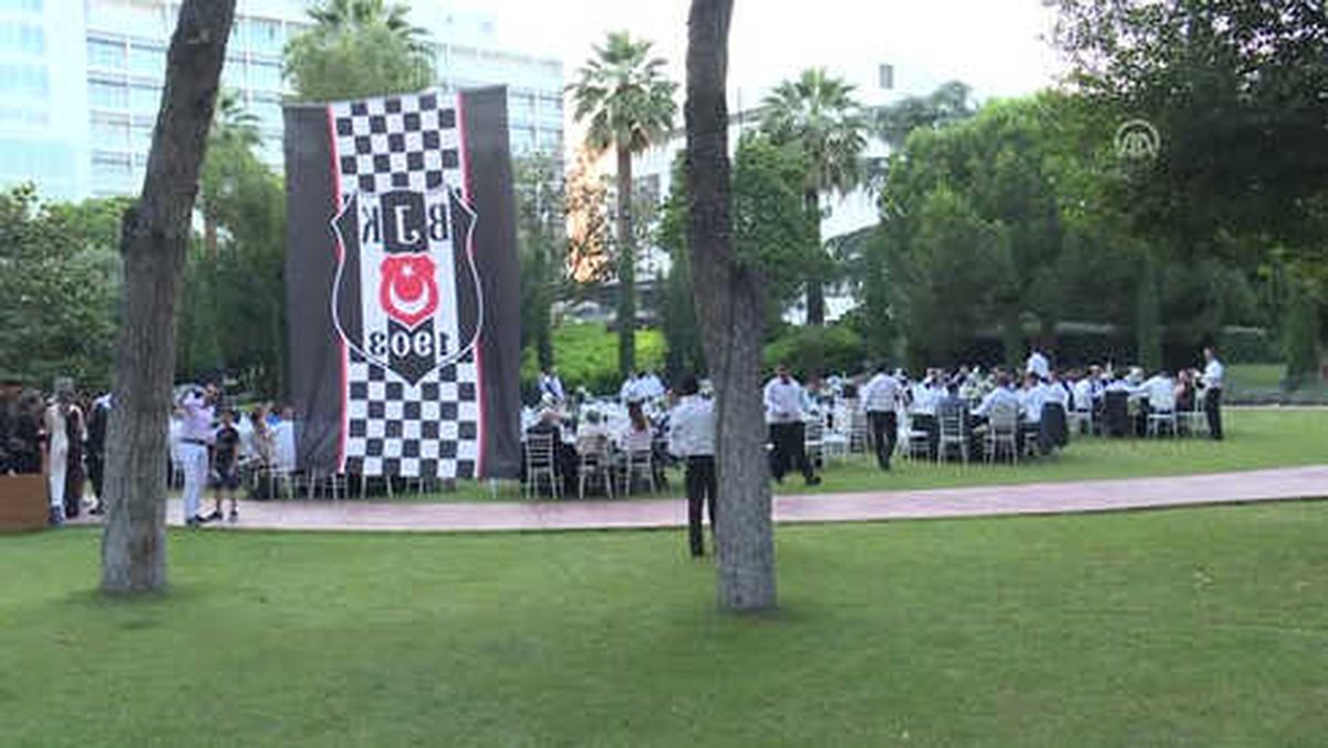 Beşiktaş Başkanı Orman, İzmir'de