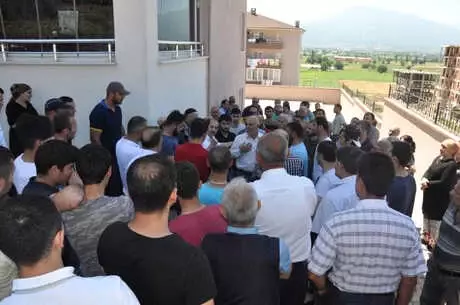 Ahıskalılara 'Ahıskalı Müteahhit' Darbesi; Aynı Evi Birden Fazla Kişiye Satıp Kaçtı
