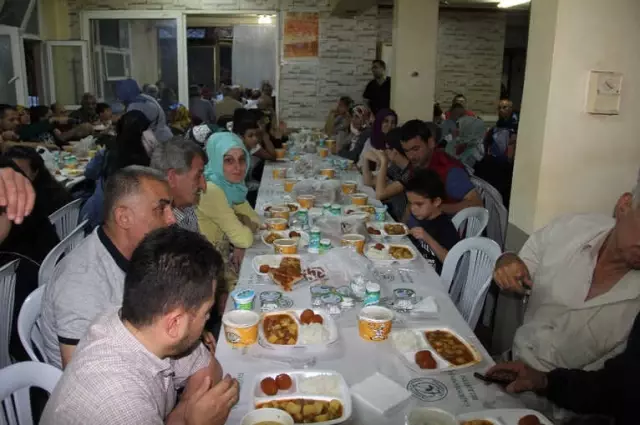Ak Partili Babuşcu Samsunlularla İftar Sofrasında Buluştu
