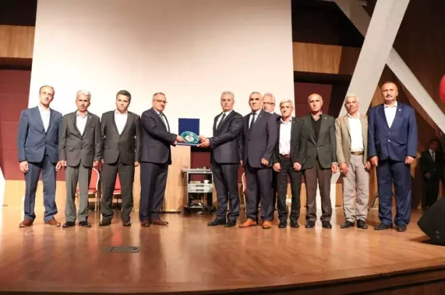 Kaymakam Madenoğlu'na Veda İftarı Kaymakam Madenoğlu'na Veda İftarı