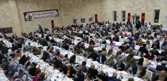 Uçhisar Belediyesi Kasaba Halkına İftar Yemeği Verdi