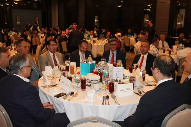 Vergi Müfettişleri Cumhurbaşkanı'na Bağlanmak İstiyor Vergi Müfettişleri Cumhurbaşkanı'na Bağlanmak İstiyor