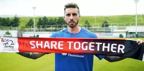 Trabzonspor'un Yabancı Futbolcularından Euro 2024 Adaylığına Destek