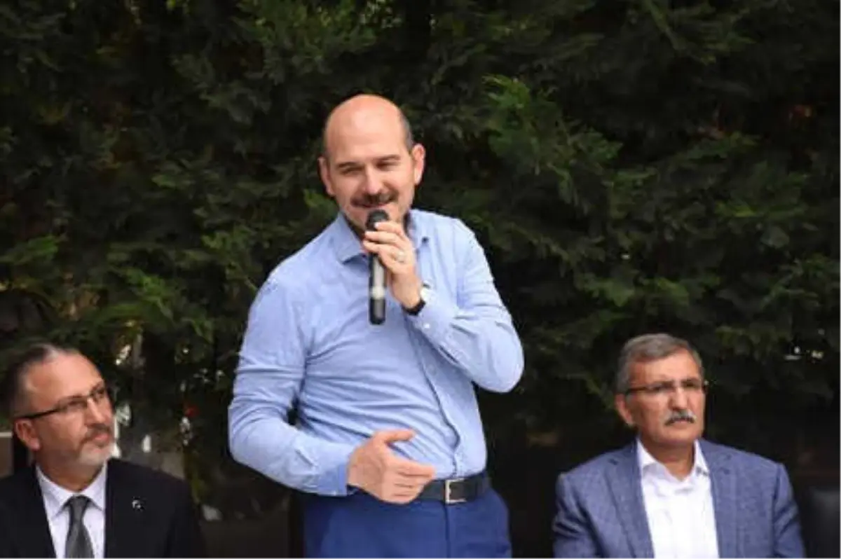 Bakan Soylu Zeytinburnu İşadamları Derneği'ni Ziyaret Etti