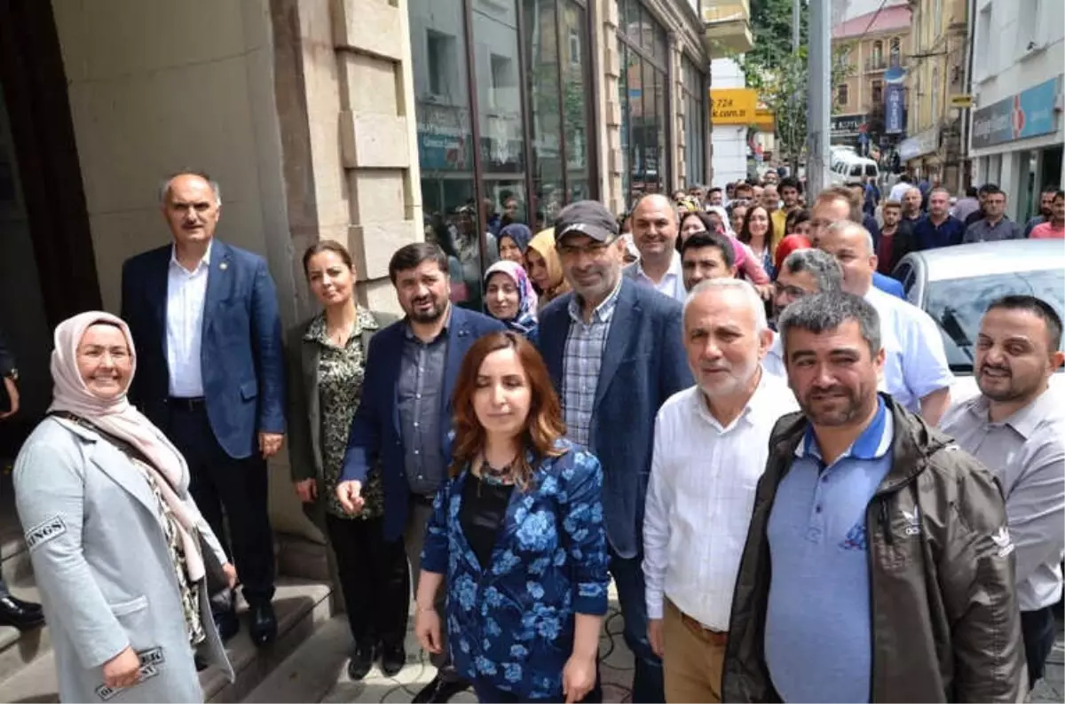 Cumhurbaşkanı Erdoğan'ın Seçim Kampanyasına Partisinin Giresun Teşkilatından Destek