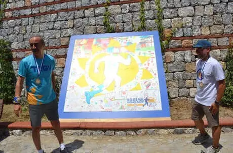 Eğitime Destek İçin Artvin'den Muğla'ya Koştu