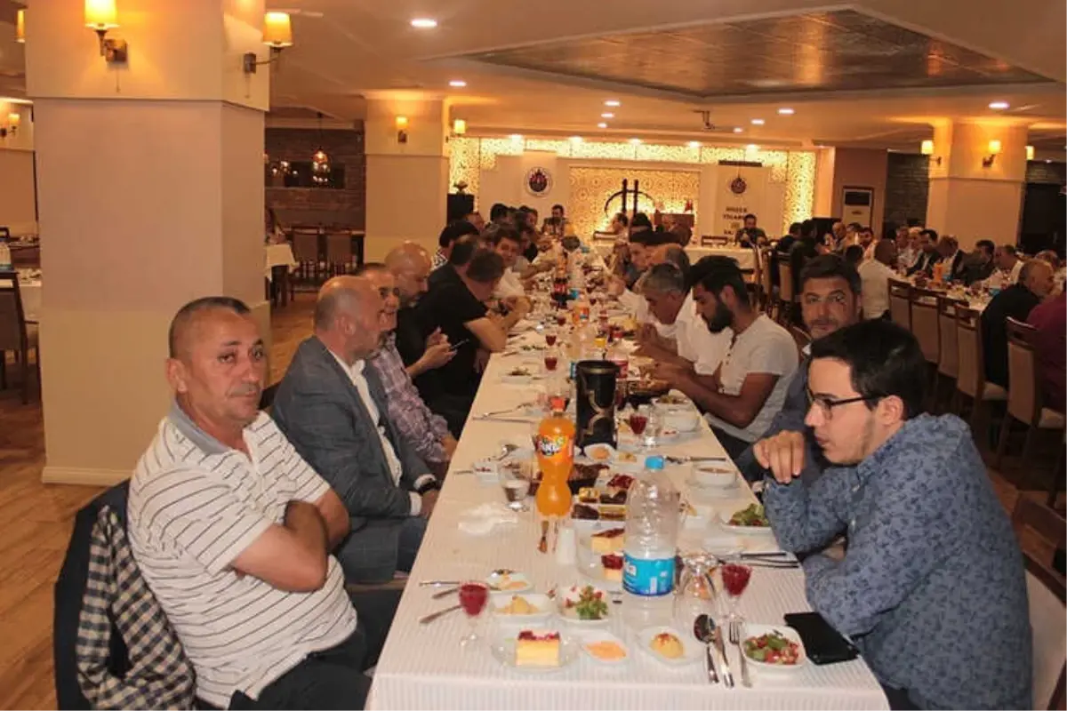 İlk Kez İftarda Bir Araya Geldiler