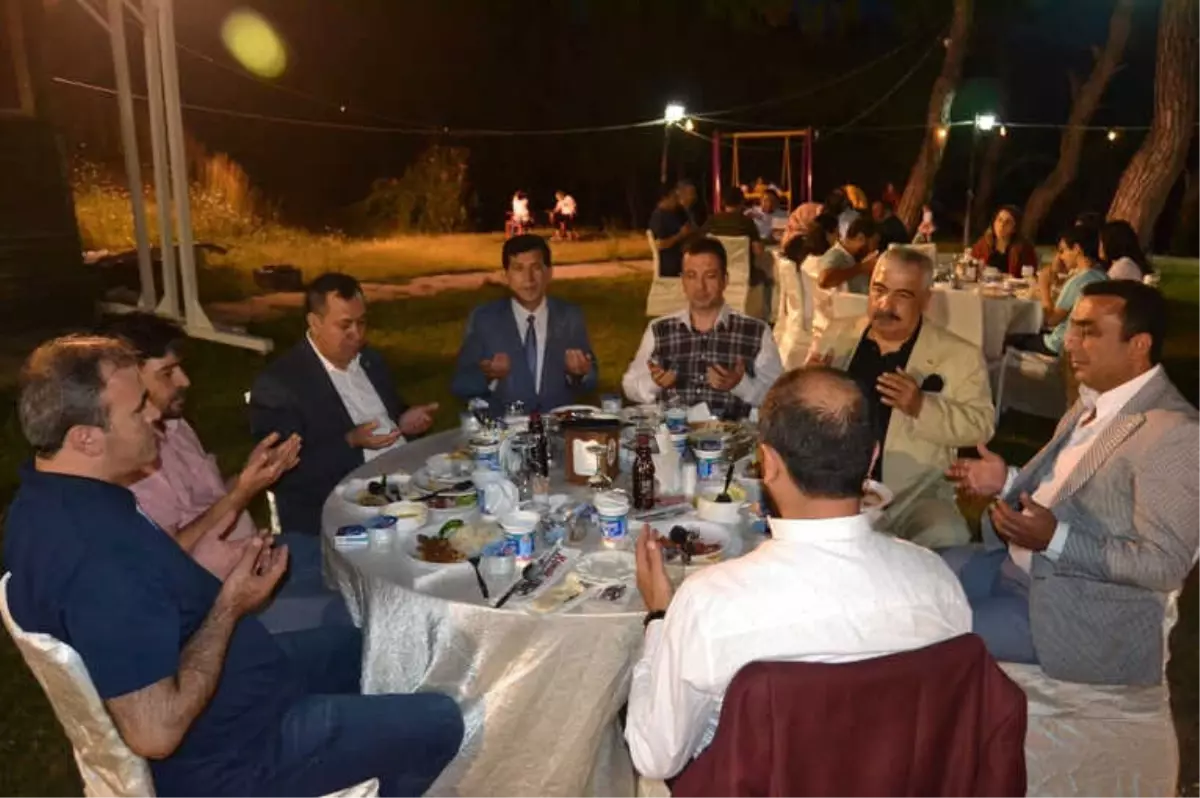 Kozan Ticaret Borsası'ndan İftar Programı