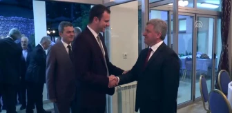 Makedonya Cumhurbaşkanı İvanov, Üsküp'te İftar Verdi