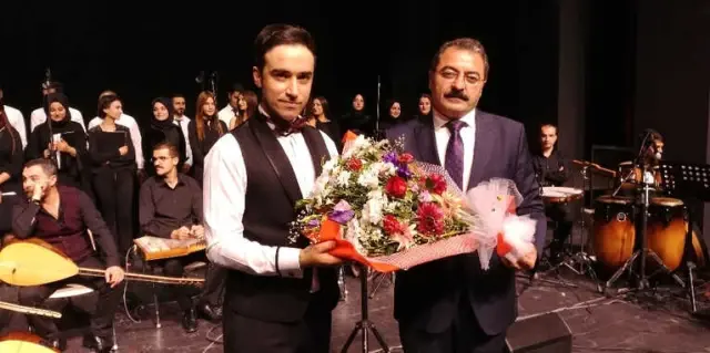 Tuşbalı Öğretmenlerden Müzik Ziyafeti