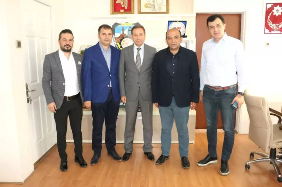 Zeki Çimen ve Ekibi Konesob'u Ziyaret Etti