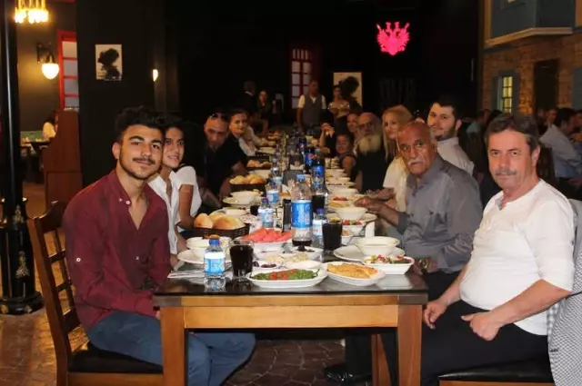 Zohak'ın Galası İzmit'te Yapıldı