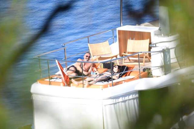 Defne Samyeli ve Cem Yılmaz Bodrum'da Aşka Geldi