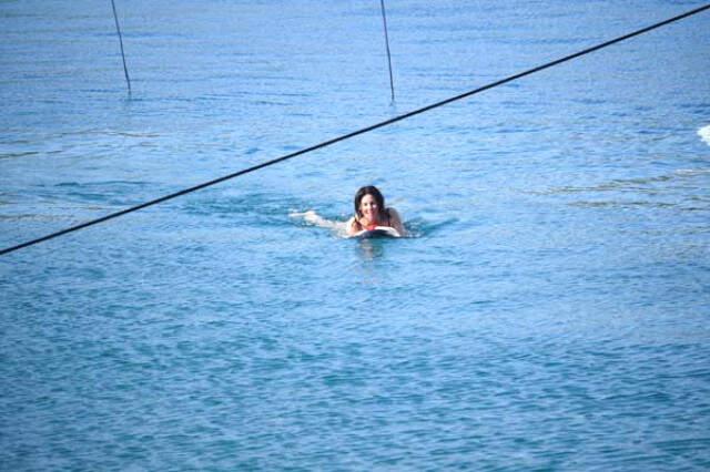 Defne Samyeli ve Cem Yılmaz Bodrum'da Aşka Geldi