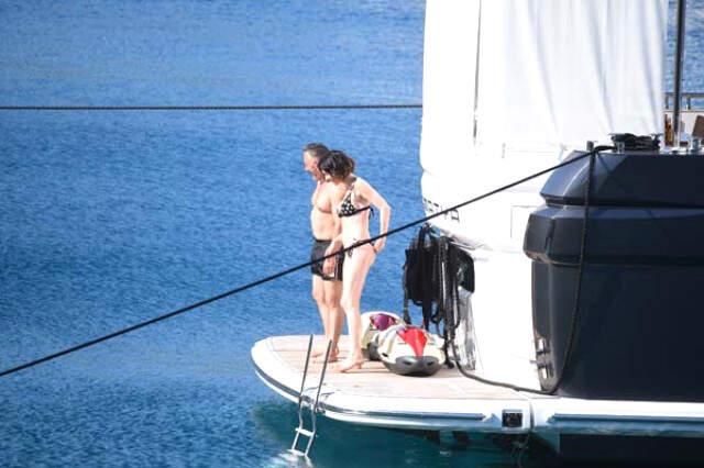 Defne Samyeli ve Cem Yılmaz Bodrum'da Aşka Geldi