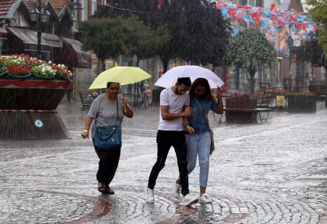 Edirne'de Sağanak