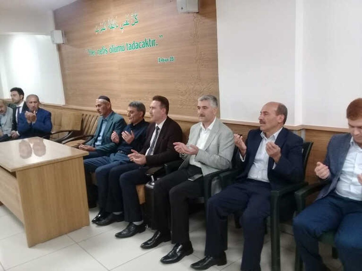 Kaymakam Özkan'dan Taziye Ziyareti