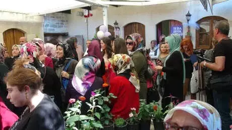 Kilis'te Kadınlar İçin Meslek Zenginleştirme Merkezi Açıldı Kilis'te Kadınlar İçin Meslek Zenginleştirme Merkezi Açıldı