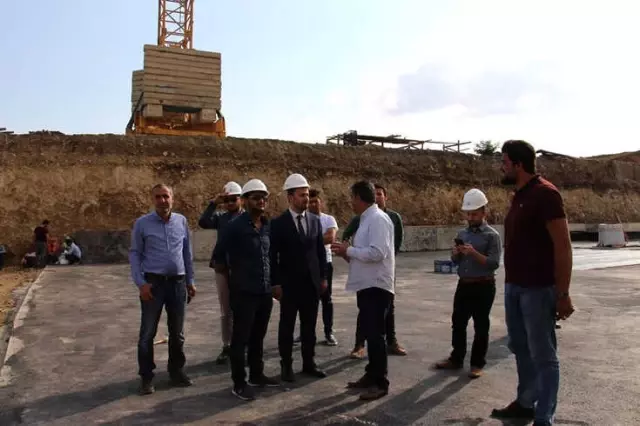 Şırnak'a Kadın Doğum ve Çocuk Hastanesi Yapılıyor Şırnak'a Kadın Doğum ve Çocuk Hastanesi Yapılıyor