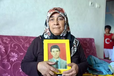 22 Yıldır, 'Öldürüldü' Denilen Oğlunu Arıyor