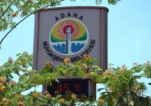 Adana'da Termometreler 45 Dereceyi Gösterdi